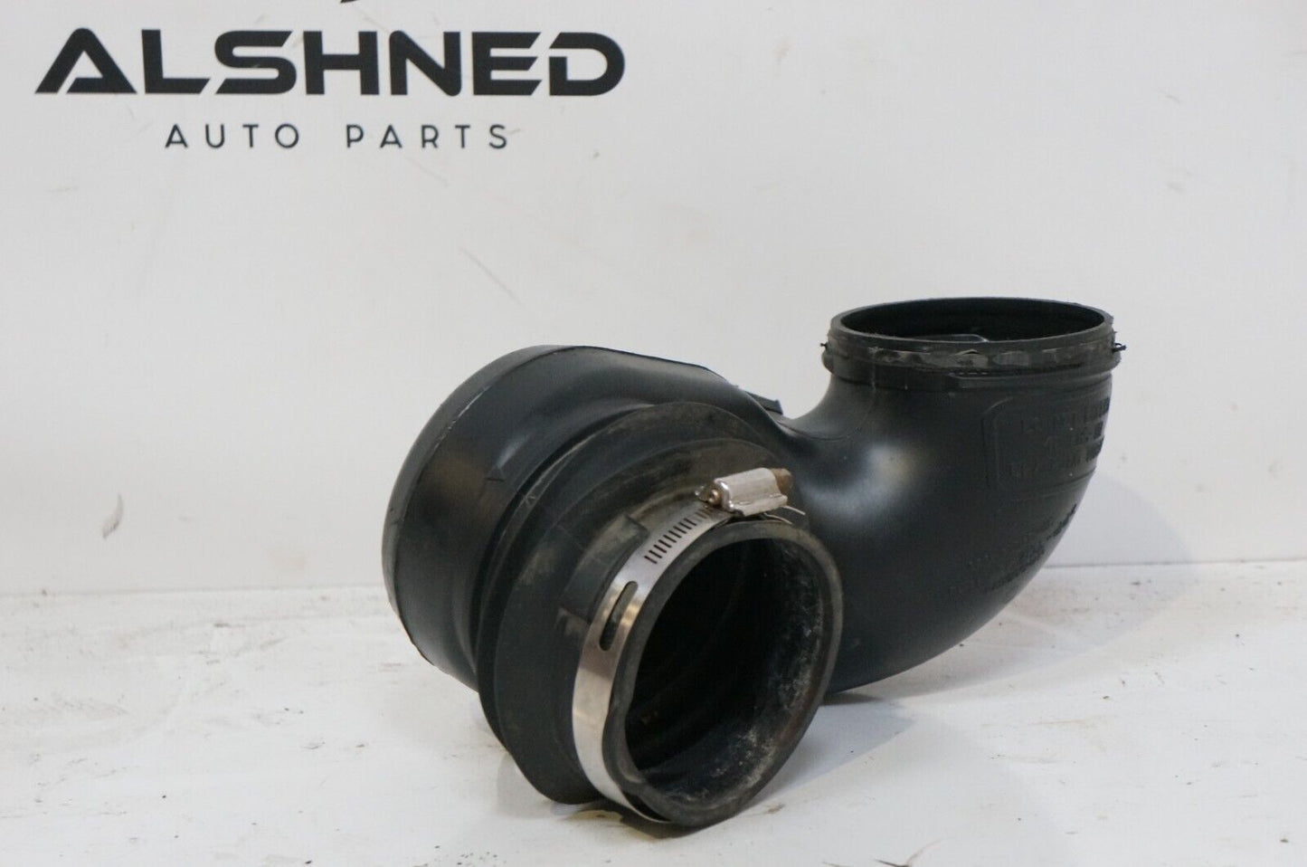 2013 Freightliner Duct-Air Intake M2 ISC 28 03-37521-000 - Alshned Auto Parts