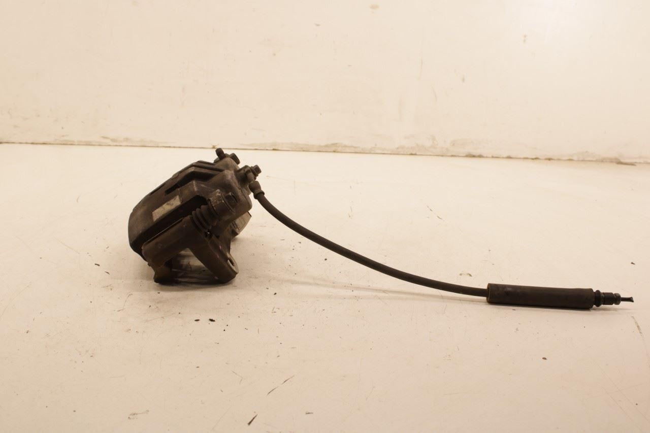 2017-2020 GMC Acadia SLT-1 Front Right Side Brake Disc Caliper 13529302 OEM - Alshned Auto Parts