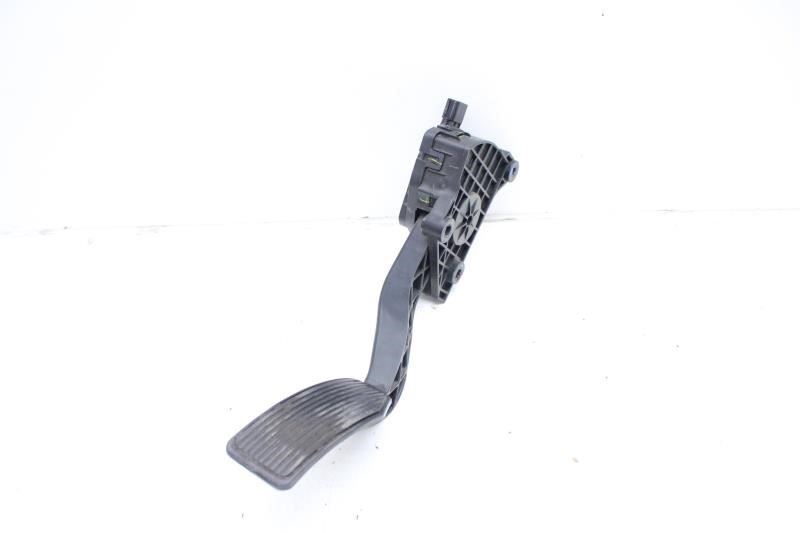 2012-2016 Ford F250 SD 6.7L Diesel Accelerator Gas Pedal CU9C-9F836-AB OEM - Alshned Auto Parts