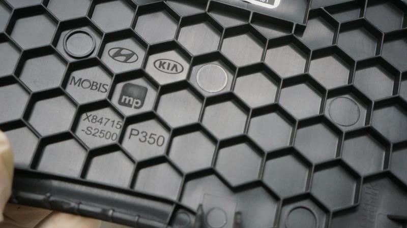 2021 Hyundai Santa Fe Center Panel Grille Speaker Cover 84715-S2500 OEM - Alshned Auto Parts
