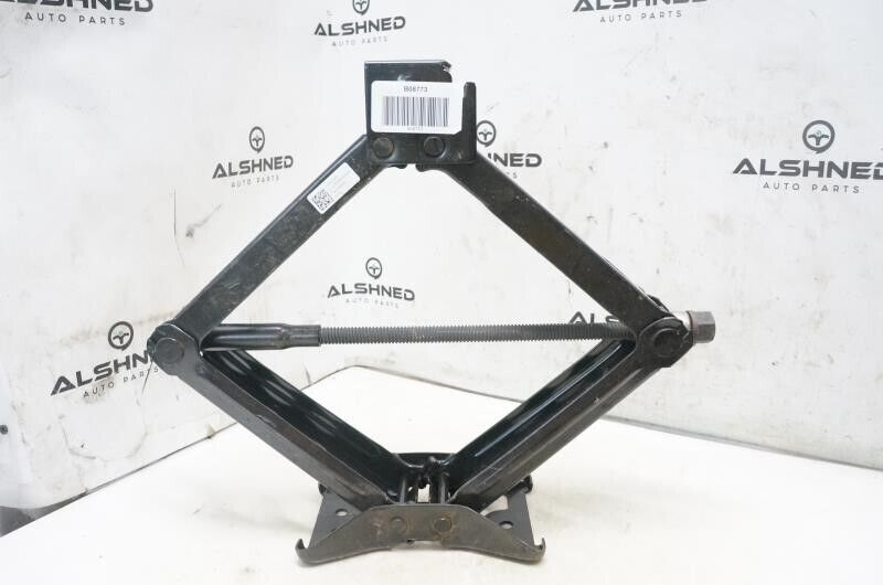 2020 Chevrolet Traverse Lift Jack 84116961 OEM - Alshned Auto Parts