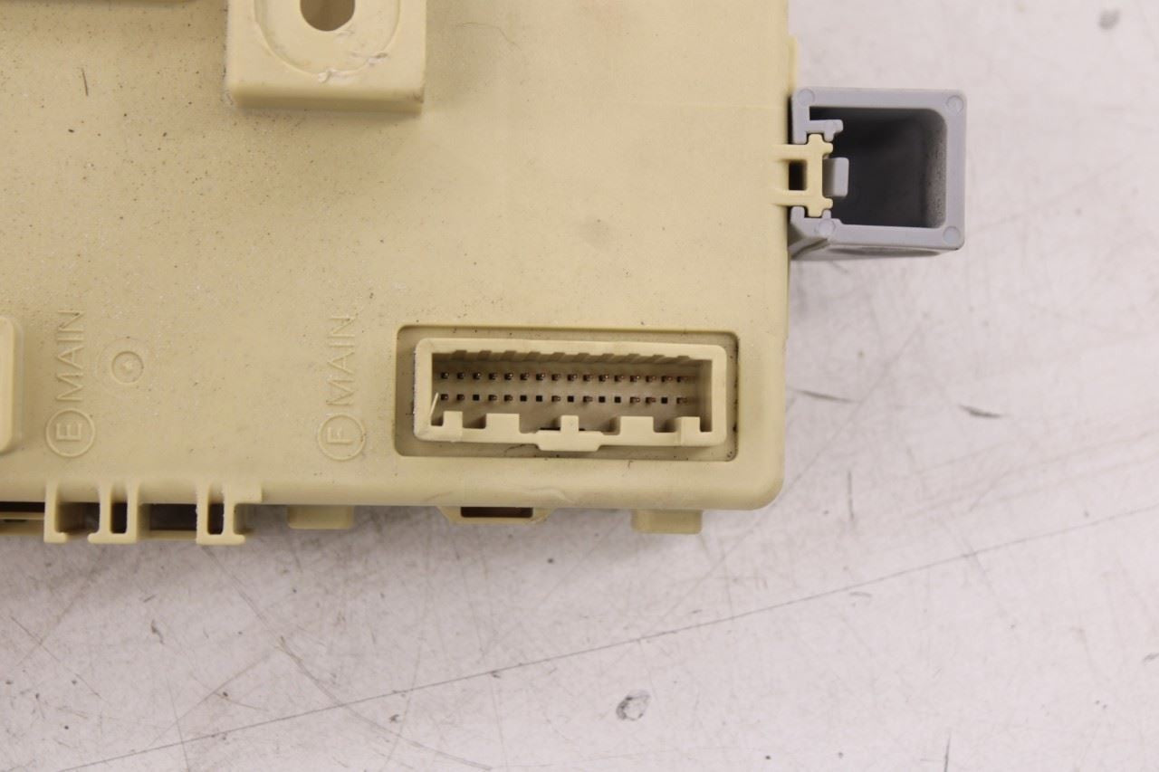 20-22 Hyundai Palisade Limited Cabin Instrument Panel Fuse Relay Junction Block - Alshned Auto Parts