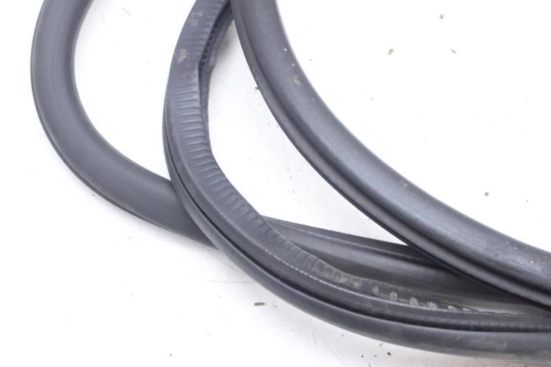 2017-2024 Chrysler Pacifica Rear Left Door Weatherstrip On Body 68313523AD OEM - Alshned Auto Parts