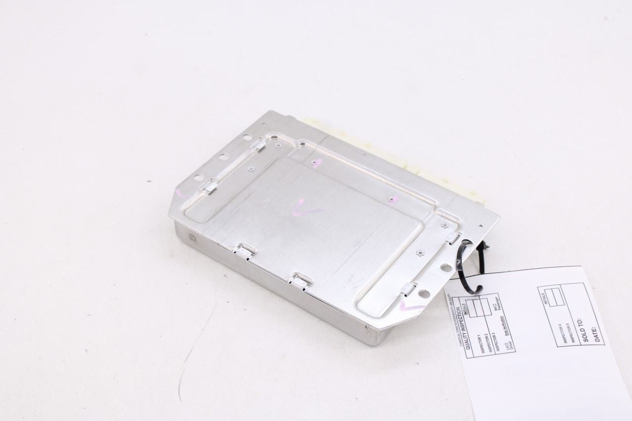 2011-2014 Porsche Cayenne S Airmatic Air Suspension Computer Control Module OEM3