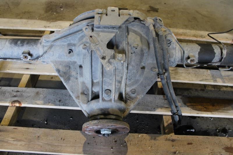 19-21 Chevrolet Silverado 1500 5.3L Rear Axle 3.23 Ratio 9.5 Ring Gear 84573714 - Alshned Auto Parts