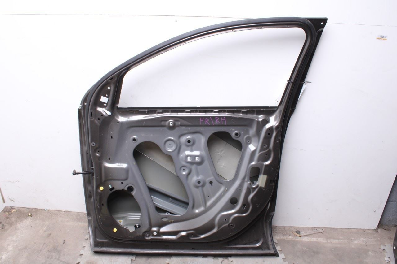 2017-2023 GMC Acadia SLT-1 Front Right Passenger Door Shell Panel 84542291 OEM - Alshned Auto Parts