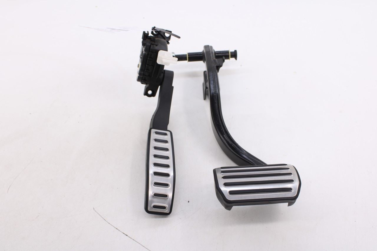03-18 Porsche Cayenne S AWD Accelerator Throttle Gas Pedal Sensor w/ Brake Pedal0