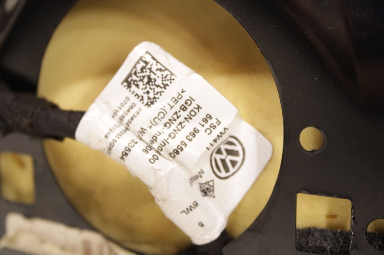 2016-18 Volkswagen Passat SE Front Right Side Seat Lower Track Frame w/ Cushion - Alshned Auto Parts