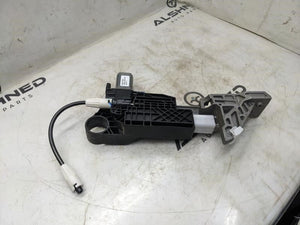 2019-20 Ram 1500 Laramie 5.7L Power Brake Pedal Motor w/ Bracket 68312752AN OEM