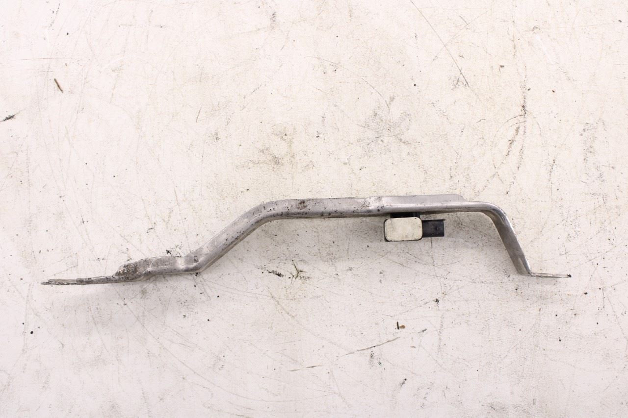 12-18 Audi A7 Premium Front Bumper RH and LH Side Rail Mount Support Bracket Set22