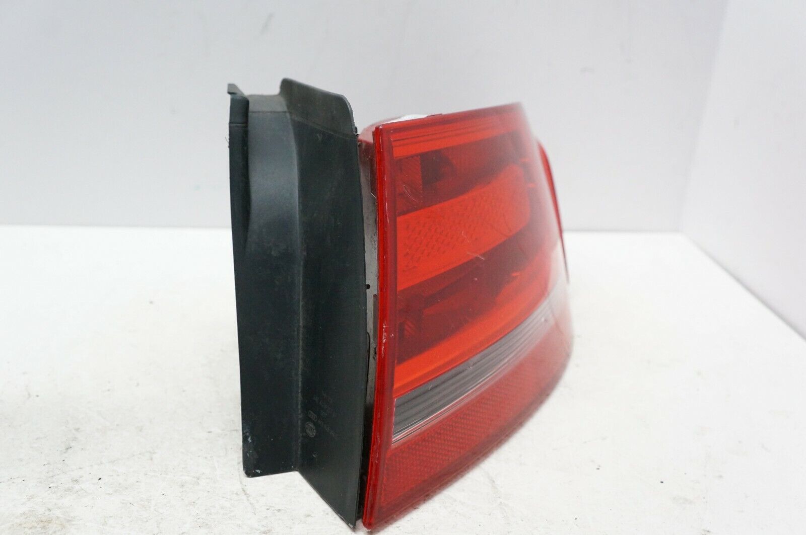 2009-2012 Audi A4 Quattro Passenger Right Side Outer Tail Light 8K5945096L OEM - Alshned Auto Parts