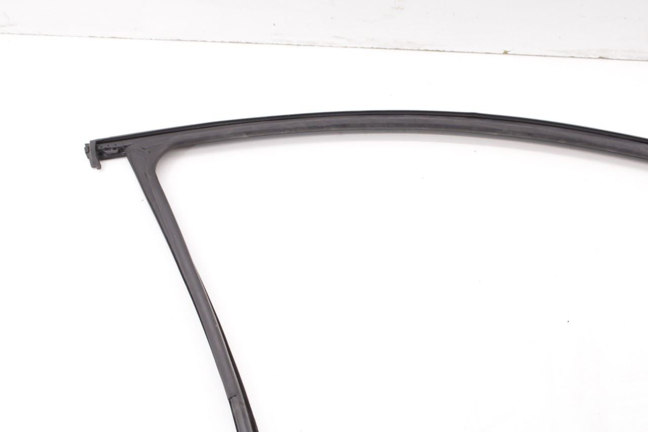 16-20 KIA Sorento EX FR LH Door Run Channel w/ Belt Outer and Inner Weatherstrip - Alshned Auto Parts