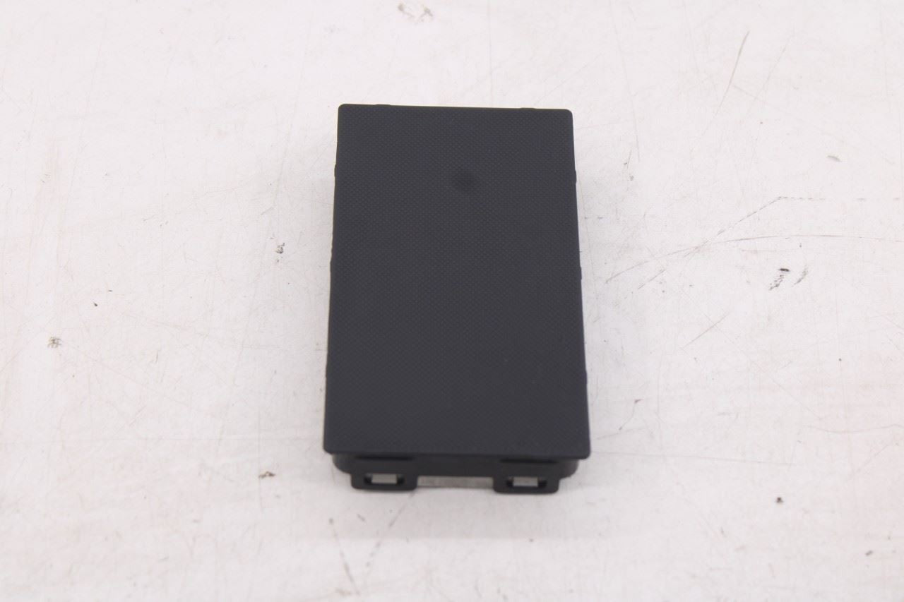 20-22 Hyundai Palisade Limited AWD 3.8L Center Console Wireless Charger Unit Pad - Alshned Auto Parts