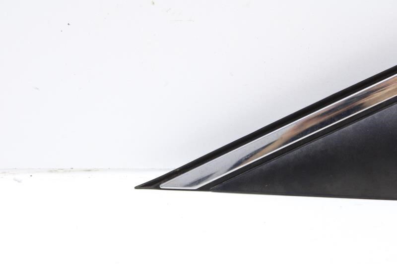 2015-2019 Hyundai Sonata Front Left Side Fender Corner Molding 86180-C1000 OEM - Alshned Auto Parts