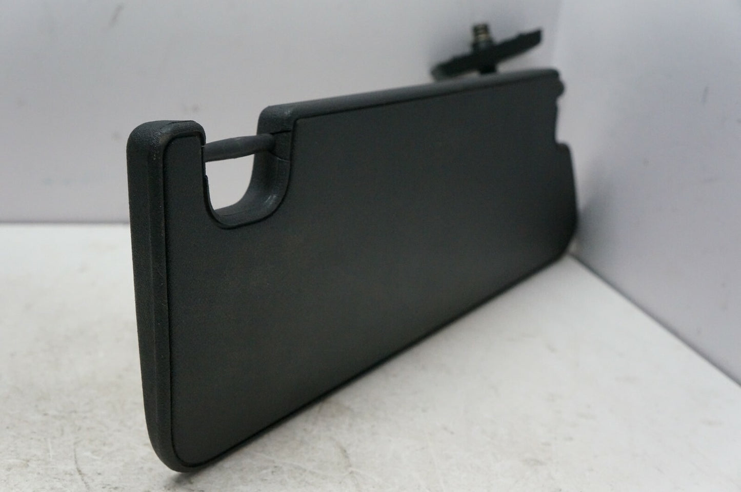 2007-2009 Jeep WRANGLER Right Passenger Sun Visor Black 5KE42XDVAI OEM VA22454