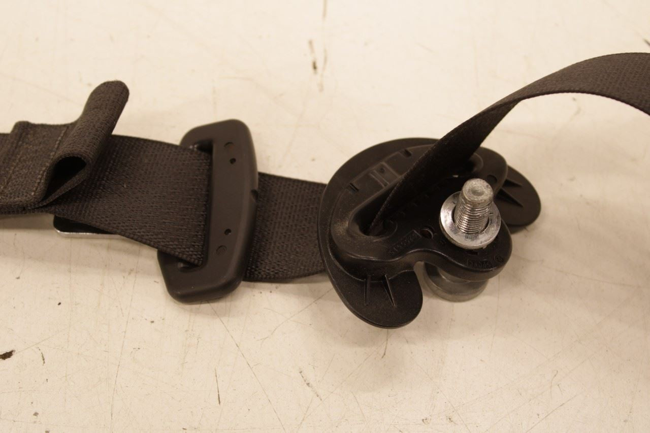 17-23 GMC Acadia SLT-1 3.6L AWD Rear Driver LH Side 2nd Row Seat Belt Retractor - Alshned Auto Parts