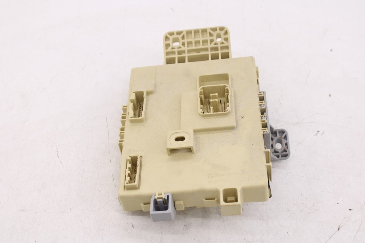 20-22 Hyundai Palisade Limited Cabin Instrument Panel Fuse Relay Junction Block - Alshned Auto Parts
