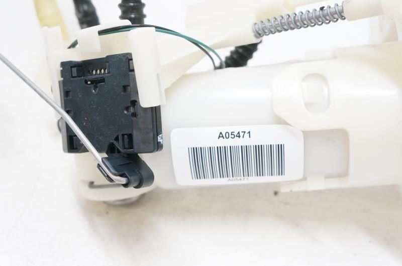 2008-2015 Mercedes C Class Left Side Fuel Pump Level Sending A2124701394 OEM - Alshned Auto Parts