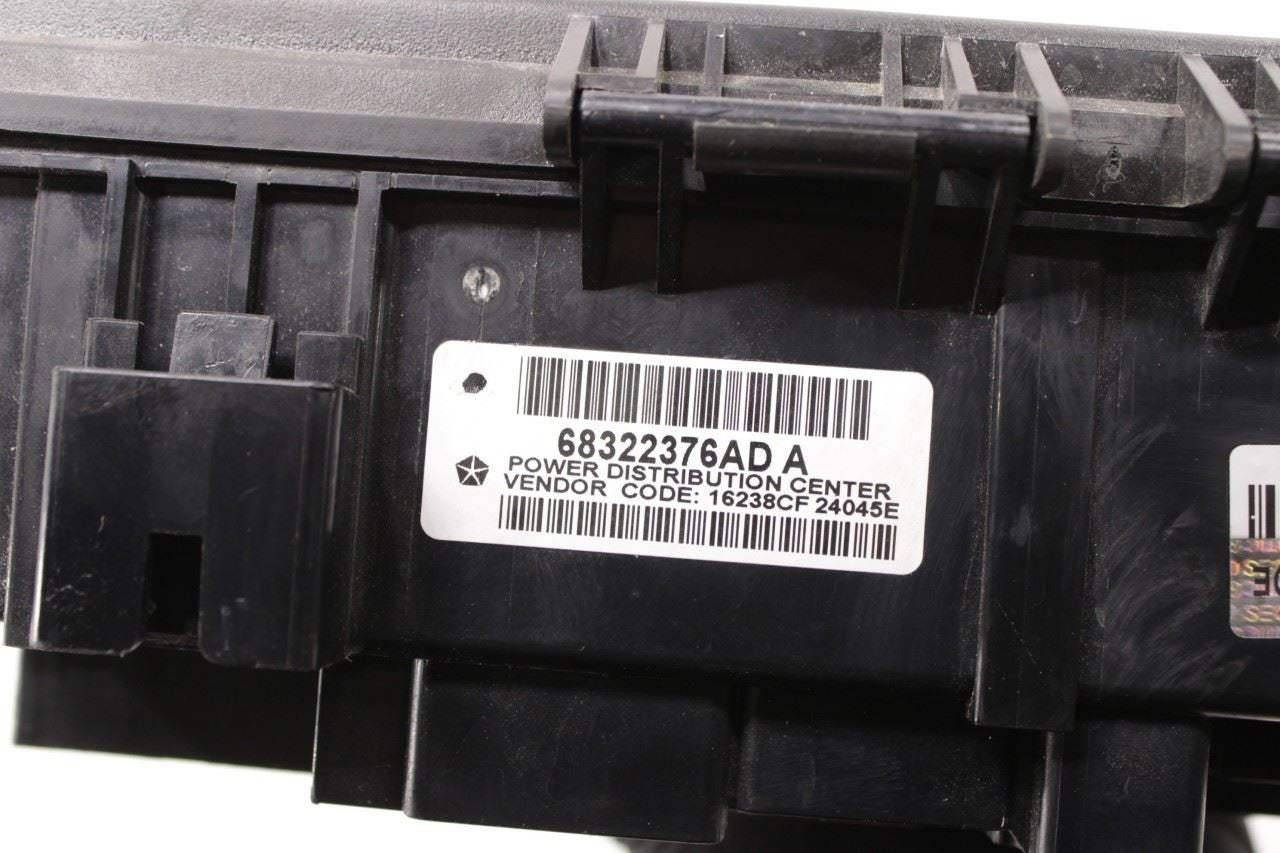 15-18 Ram 2500 Tradesman 6.4L 2WD Intelligent Power Distribution Center Fuse Box - Alshned Auto Parts