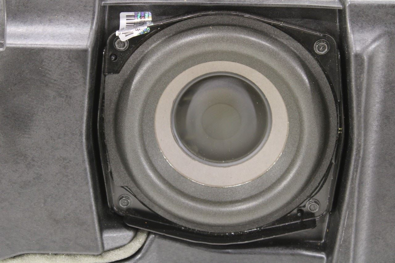 2017-2023 GMC Acadia SLT-1 Front Floor Bose Subwoofer Audio Speaker Box 13590804 - Alshned Auto Parts