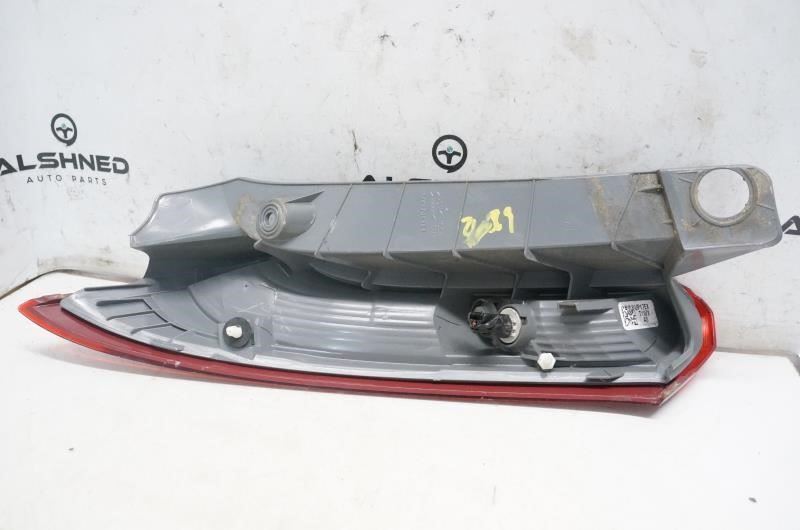 2016 Honda CR-V Passenger Right Rear Tail Light Upper 34170-T1W-A01 OEM - Alshned Auto Parts