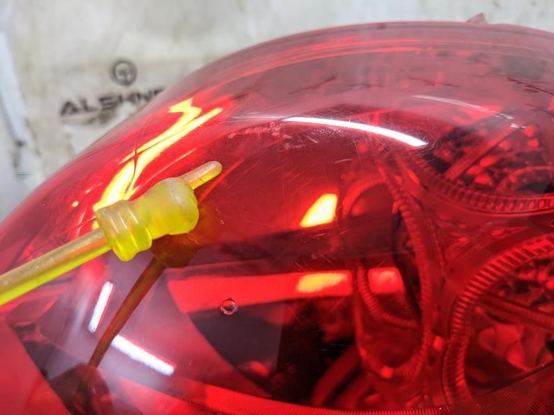 2011-2017 Hyundai Veloster RR RH Passenger Side Tail Light Lamp 92402-2V000 OEM - Alshned Auto Parts