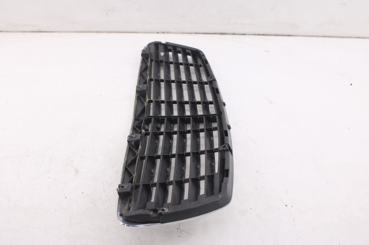 2003-06 Mercedes-Benz E500 Front Bumper Center Upper Radiator Grille 211885058312
