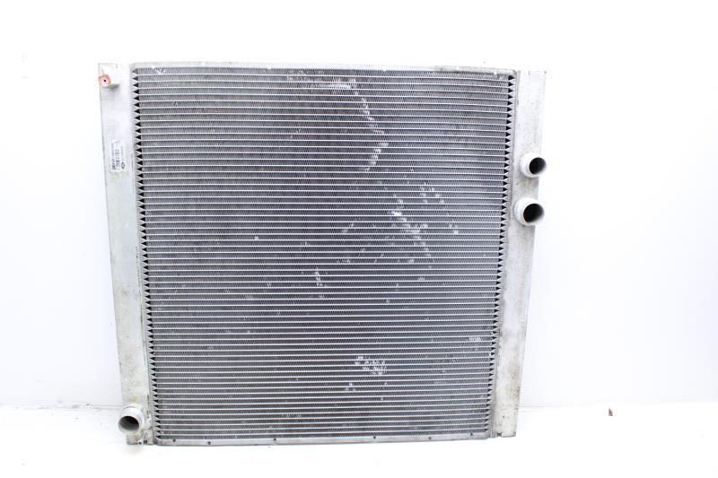 2006-2009 Land Rover Range Rover 4.2L Engine Cooling Radiator PCC500670 OEM - Alshned Auto Parts