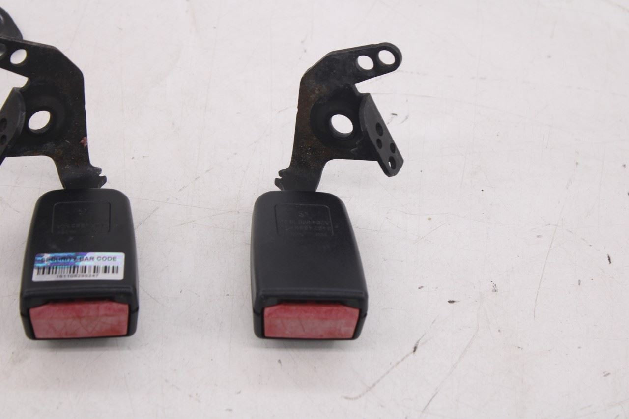 2008 Mercedes-Benz C350 Rear Right Left Side 2nd Row Seat Belt Buckle Set of 3 - Alshned Auto Parts