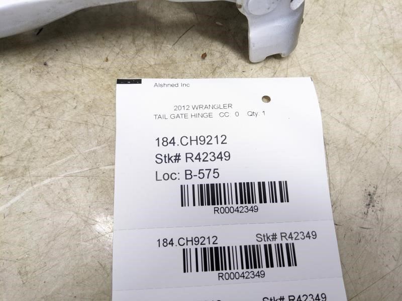 2007-2018 Jeep Wrangler Tailgate Hinge with Cover 55395401AC OEM - Alshned Auto Parts