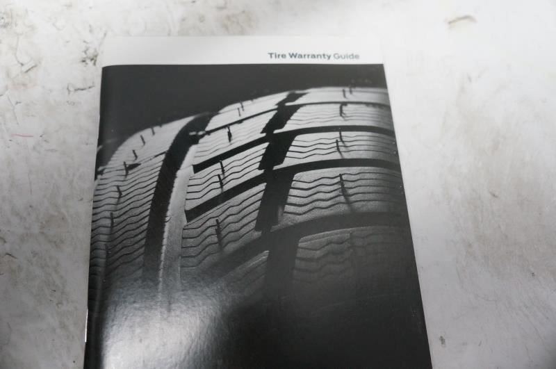 2015 Ford Focus Owner's Manual & Warranty Guide with Case - Alshned Auto Parts
