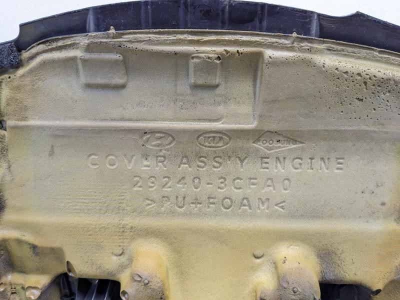 2011-2014 Hyundai Azera Engine Cover 29240-3CFA0 OEM