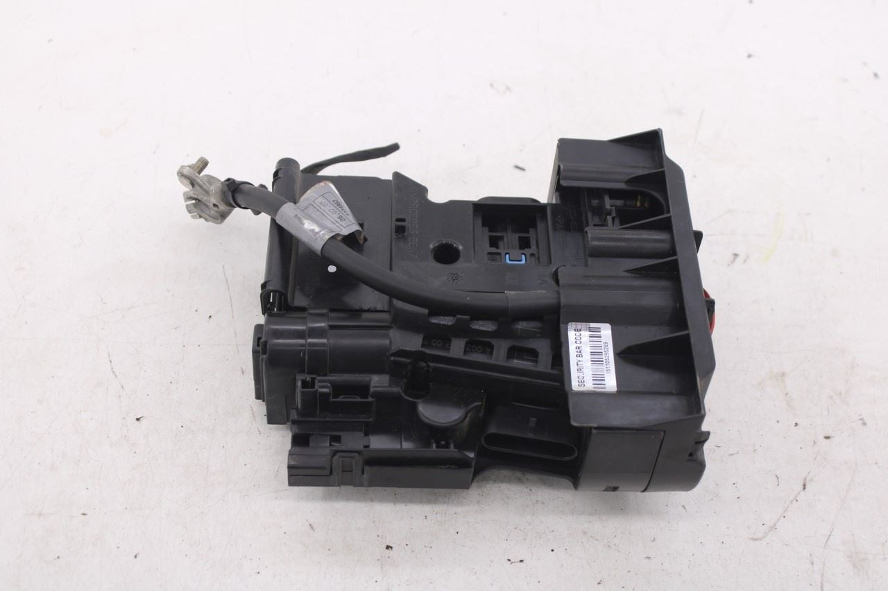 08-15 Mercedes-Benz C350 Sport 3.5L RWD Battery Terminal Junction Fuse Relay Box - Alshned Auto Parts