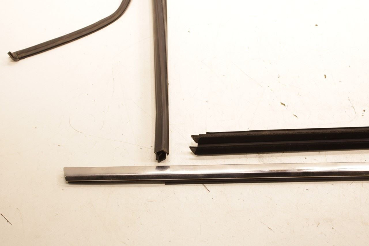 2014-22 Jeep Cherokee Latitude Rear Left Door Run Channel w/ Belt Weatherstrips - Alshned Auto Parts