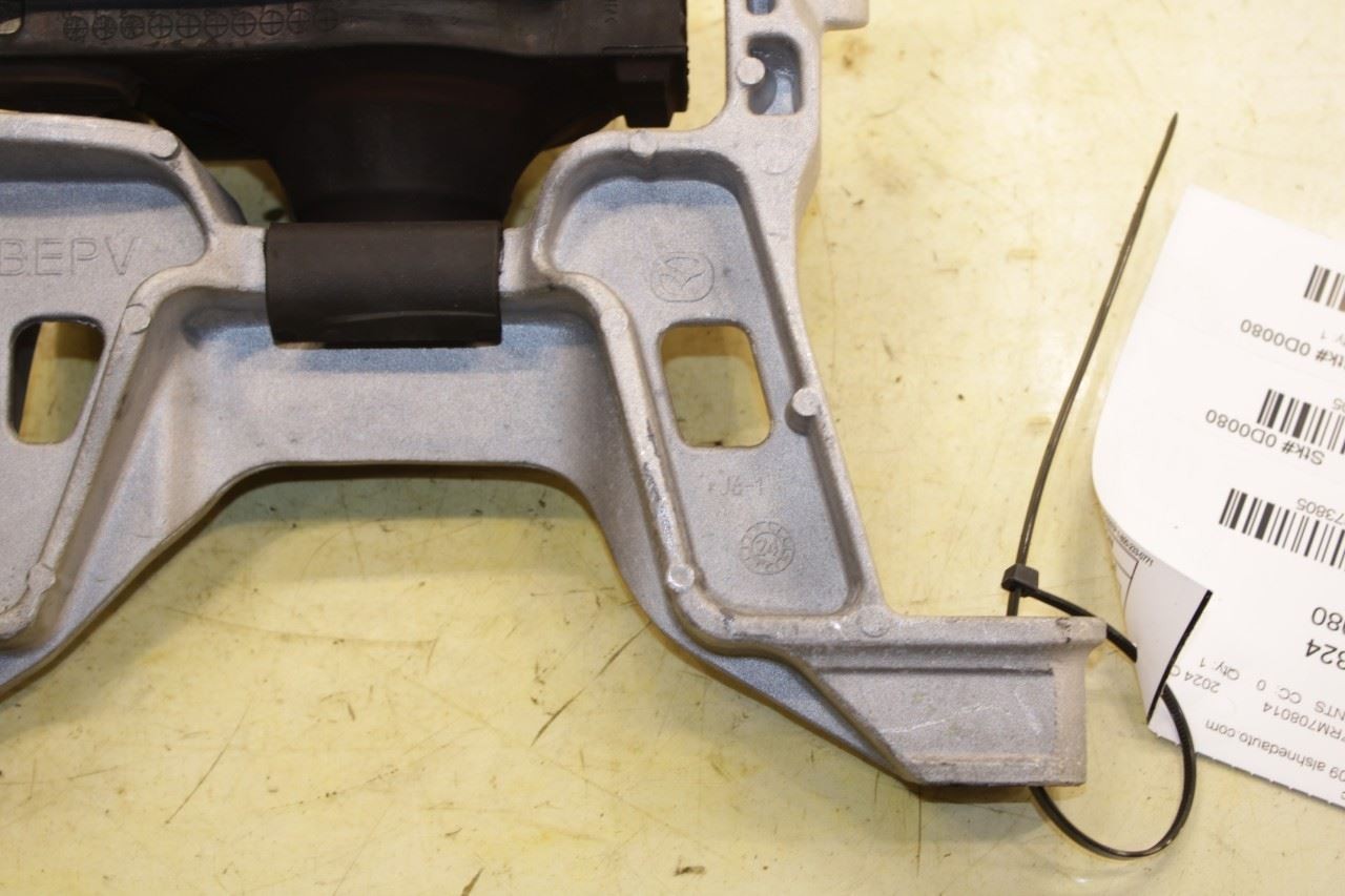 20232025 Mazda CX30 2.5 S 2.5L AWD Front Right Engine Support Mount Bracket - Alshned Auto Parts