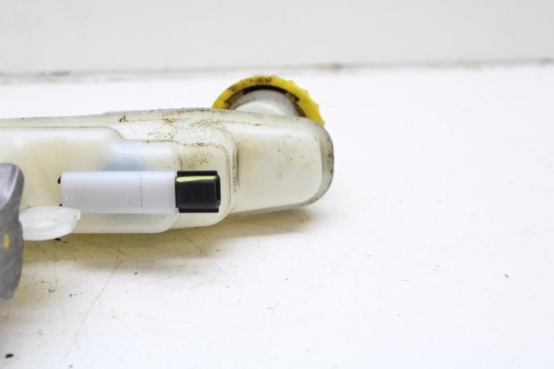 2020-2024 Nissan Sentra 2.0L Brake Master Cylinder w/ Reservoir 46010-6LA2D OEM - Alshned Auto Parts