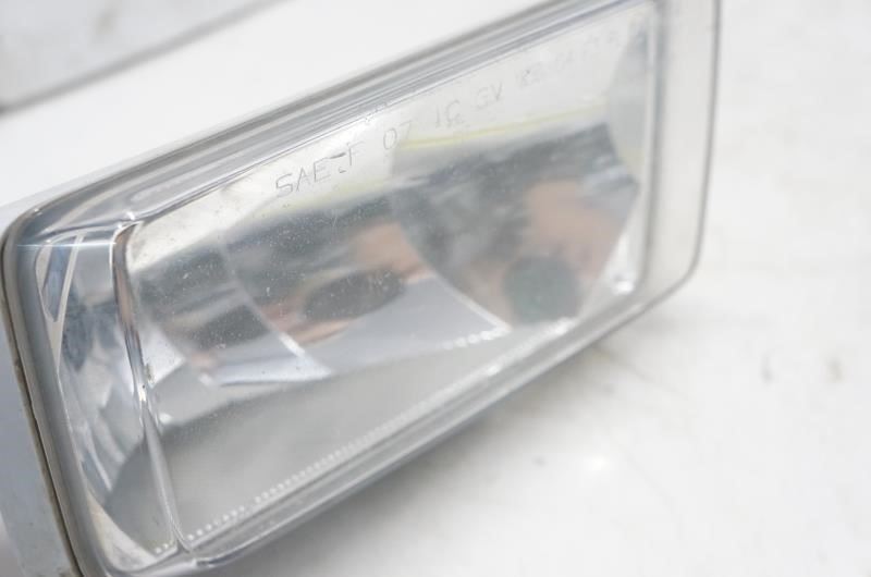 2007-2015 Chevrolet Tahoe Right Passenger Front Fog Light 22872763 OEM - Alshned Auto Parts