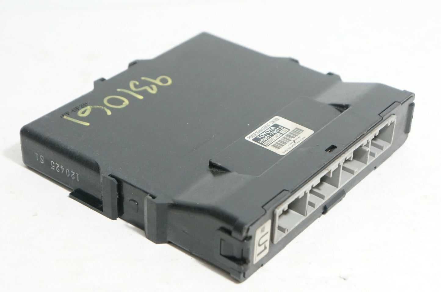 2011 2012 Lexus CT200h Power Management Control Unit Module 89681-76013 OEM - Alshned Auto Parts