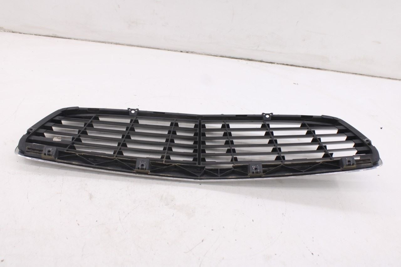 2003-06 Mercedes-Benz E500 Front Bumper Center Upper Radiator Grille 211885058313