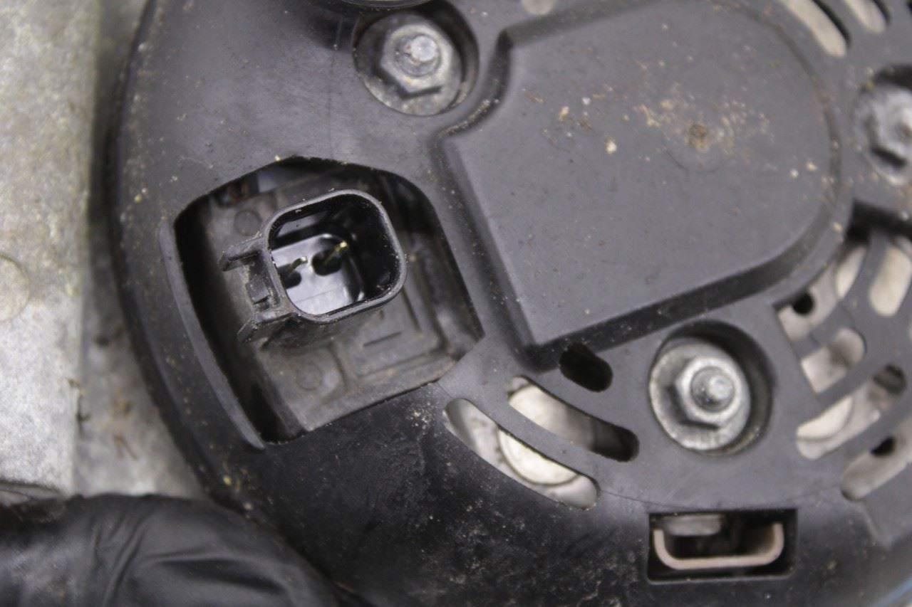 2014-2021 Jeep Cherokee Limited 3.2L Alternator Generator 56029622AC OEM - Alshned Auto Parts