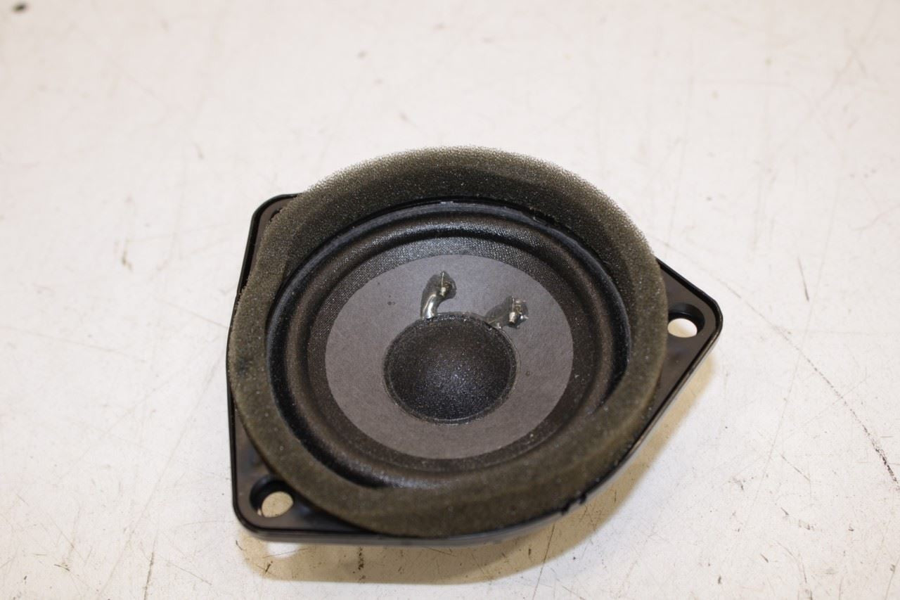 112018 Porsche Cayenne Platinum Rear Left and Right C or D Pillar Loud Speakers - Alshned Auto Parts