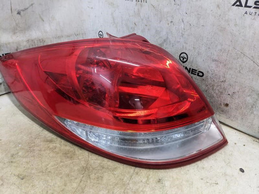 2012-17 Hyundai Veloster RR LH Driver Side Tail Light Lamp 92401-2V000 OEM *ReaD - Alshned Auto Parts