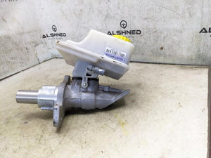 2011-2015 Jeep Grand Cherokee Brake Master Cylinder 68207364AA OEM
