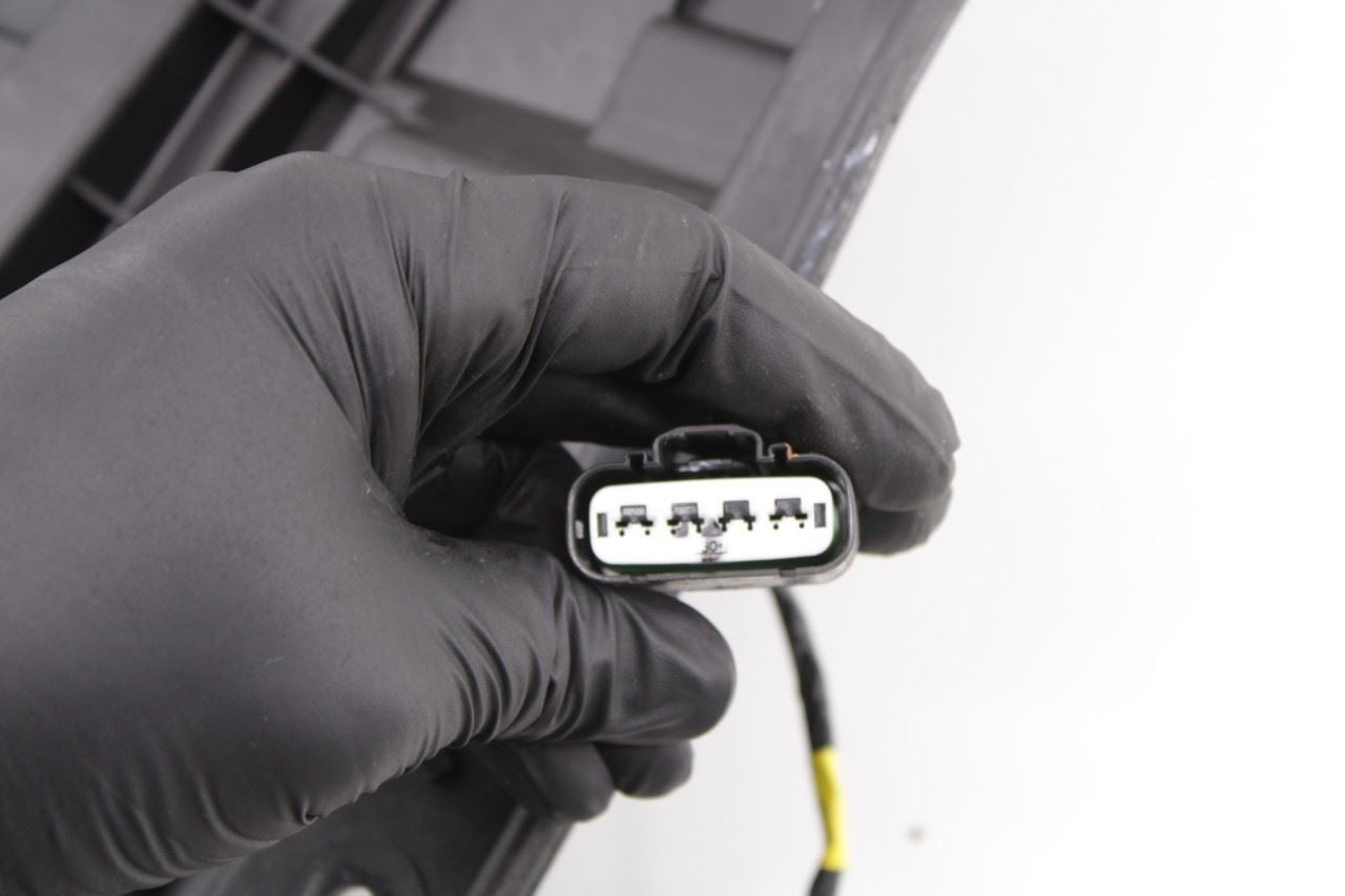 15-20 Kia Sorento EX Front Right Side Door Window Regulator w/ Carrier and Motor - Alshned Auto Parts