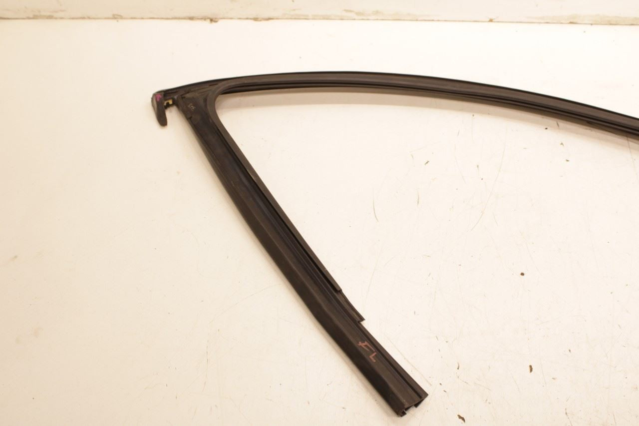 2014-22 Jeep Cherokee Latitude Front Left Door Run Channel w/ Belt Weatherstrips - Alshned Auto Parts