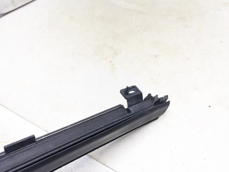 2015-2023 Ford Mustang Front Right Door Window Belt Molding FR3Z-6321452-E OEM - Alshned Auto Parts