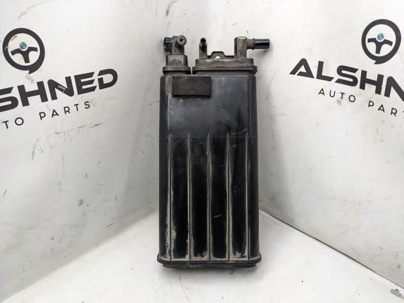  16-21 Hyundai Tucson Fuel Vapor Evaporator Emission Canister 31420-D3500 OEM0