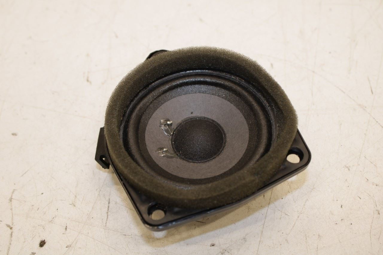 112018 Porsche Cayenne Platinum Rear Left and Right C or D Pillar Loud Speakers - Alshned Auto Parts