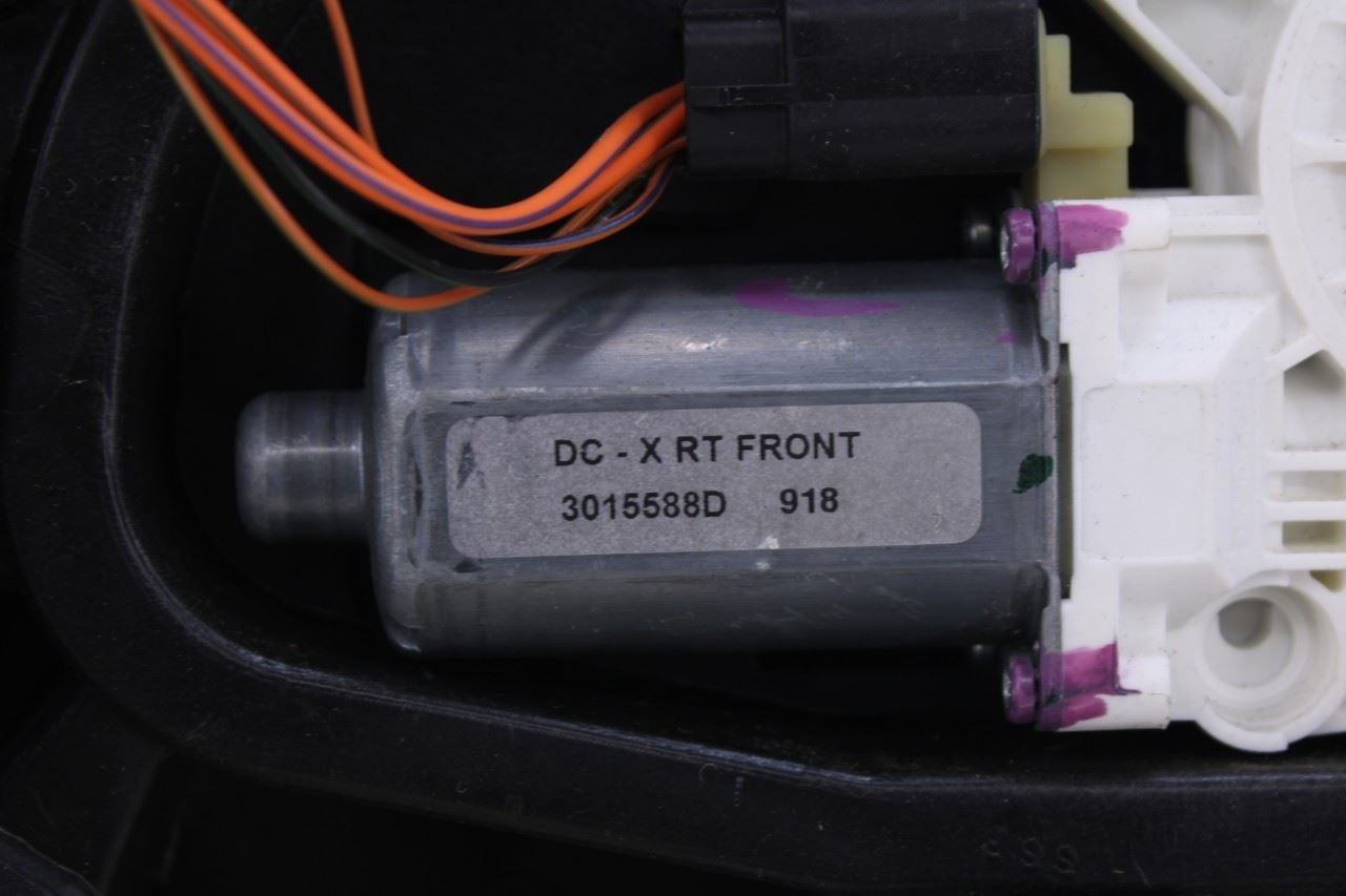 2008-20 Dodge Grand Caravan SXT FR RH Door Window Regulator w/ Carrier and Motor9