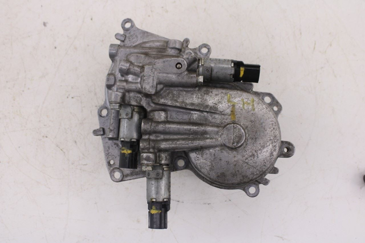 15-24 Nissan Murano Platinum 3.5L LH Side Engine VVT Cover w/ Camshaft Sprockets5